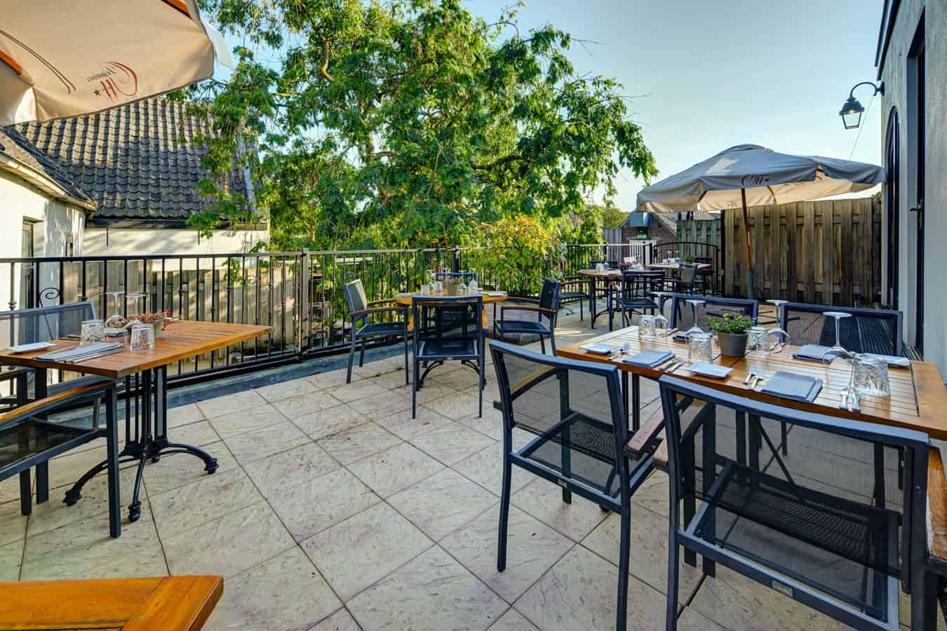 De Heeren van Montfoort terras lunch - diner - overdekt verwarmd utrecht midden in Nederland 2-min